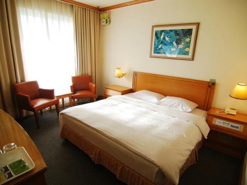 River Inn Kenting Heng-ch'un Exterior foto